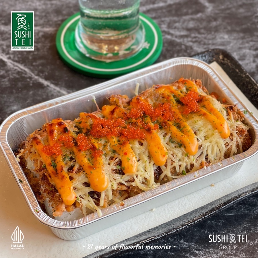 Cheesegake Salmon Roll