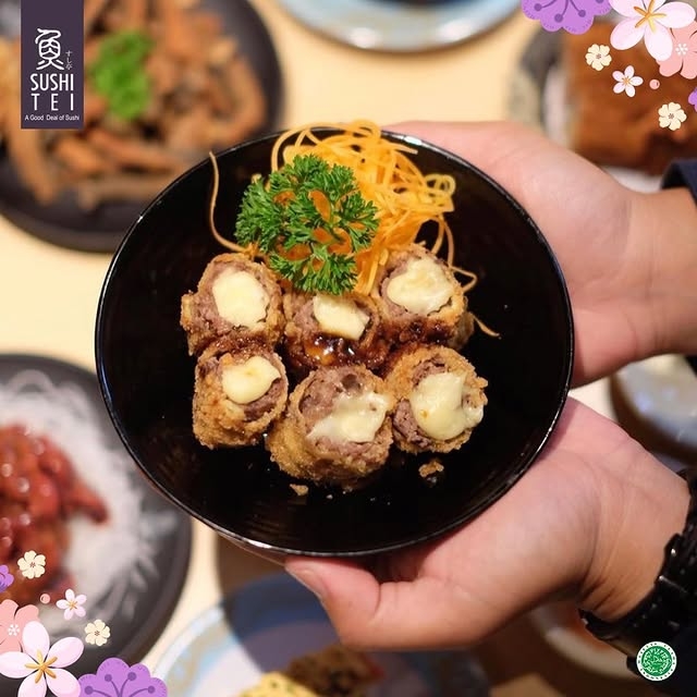 Gyuniku Cheese Maki